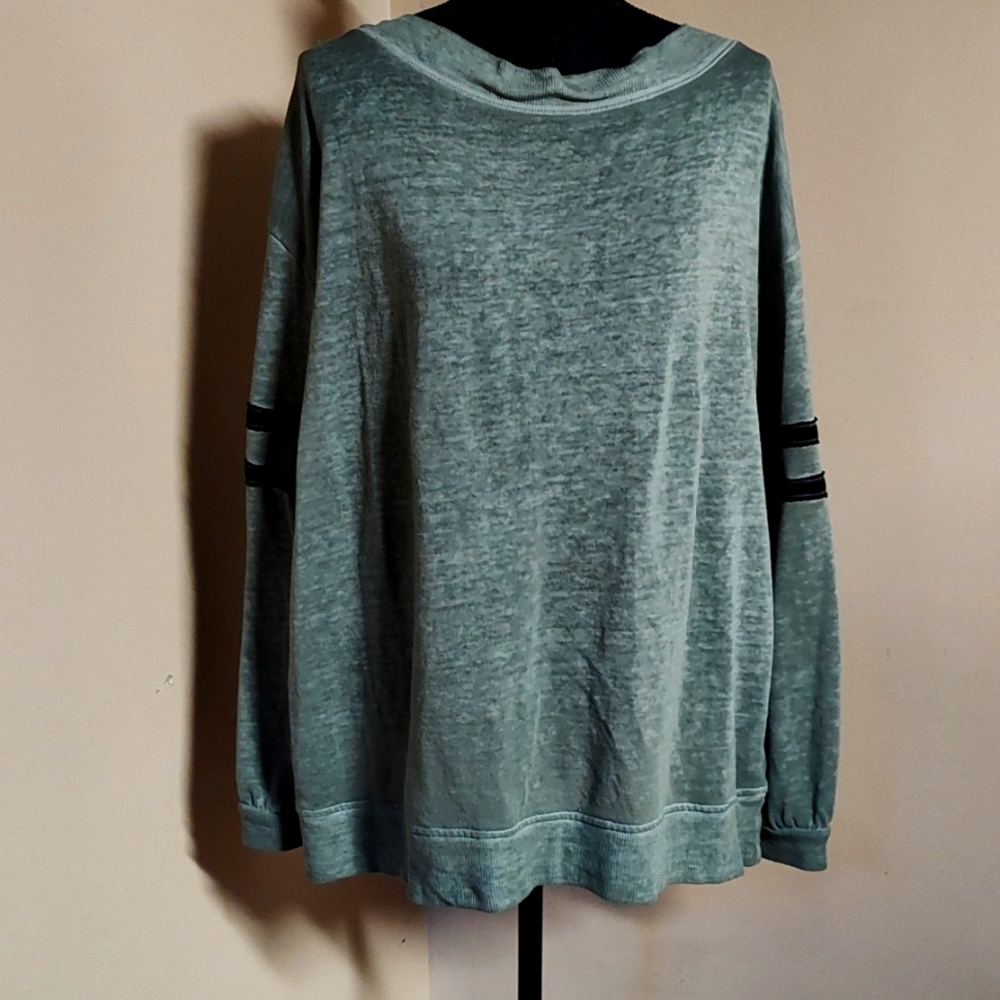 Maurices Soft long sleeve top